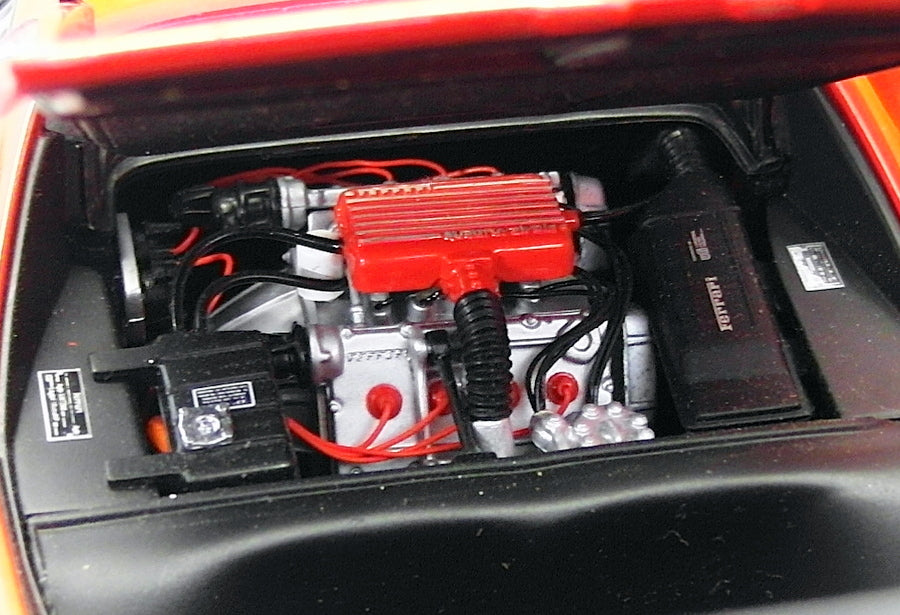 Kyosho 1/18 Scale Model Car 08182R - Ferrari 308GTB Quattrovale - Red