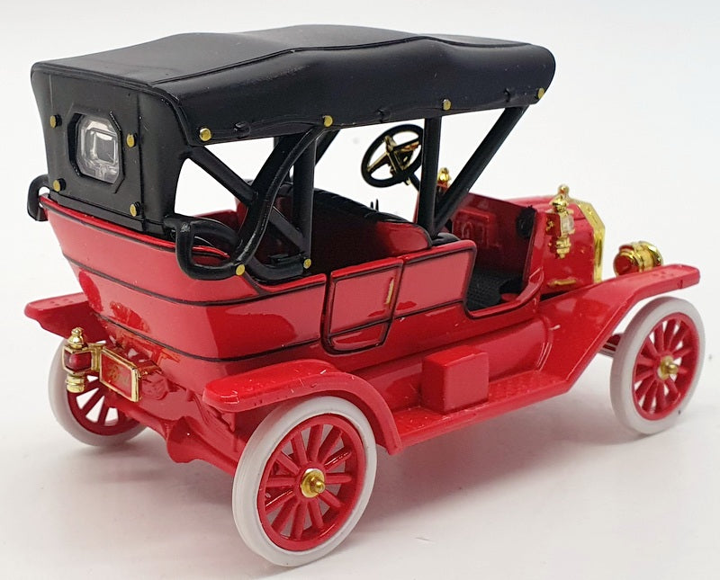 Model T Rdr Unbranded 12cm Long Model Car UB0102IR5 - Ford Model T - Red — R.M.Toys Ltd