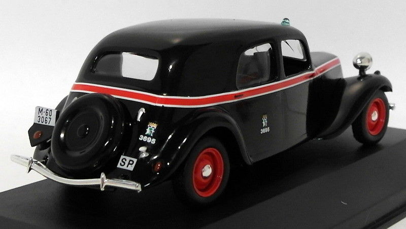 Ixo Models 1/43 Scale CIXJ000044 - Citroen Traction 11 Madrid 1955 - Black