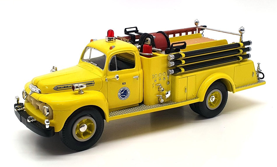 First Gear 1/34 Scale 19-1905 - 1951 Ford F-7 Fire Truck - NY State Thruway