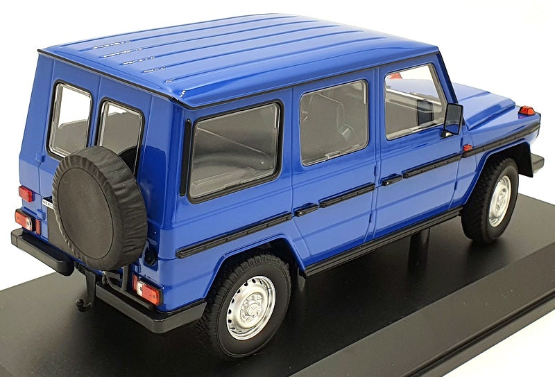 Minichamps 1/18 Scale Diecast 155 038100 - Mercedes-Benz G-Model LWB Dark Blue