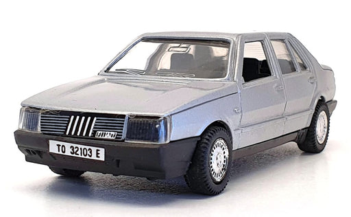 Polistil 1/43 Scale Model Car 05303 - Fiat Croma - Silver