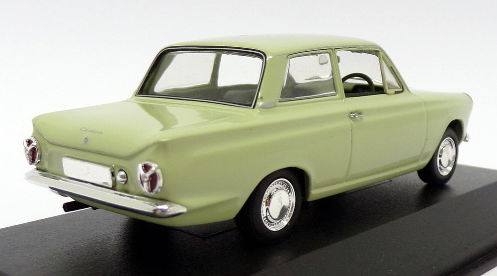 Minichamps 1/43 Scale 400 082000 - 1962 Ford Cortina Mk1 - Lime Green