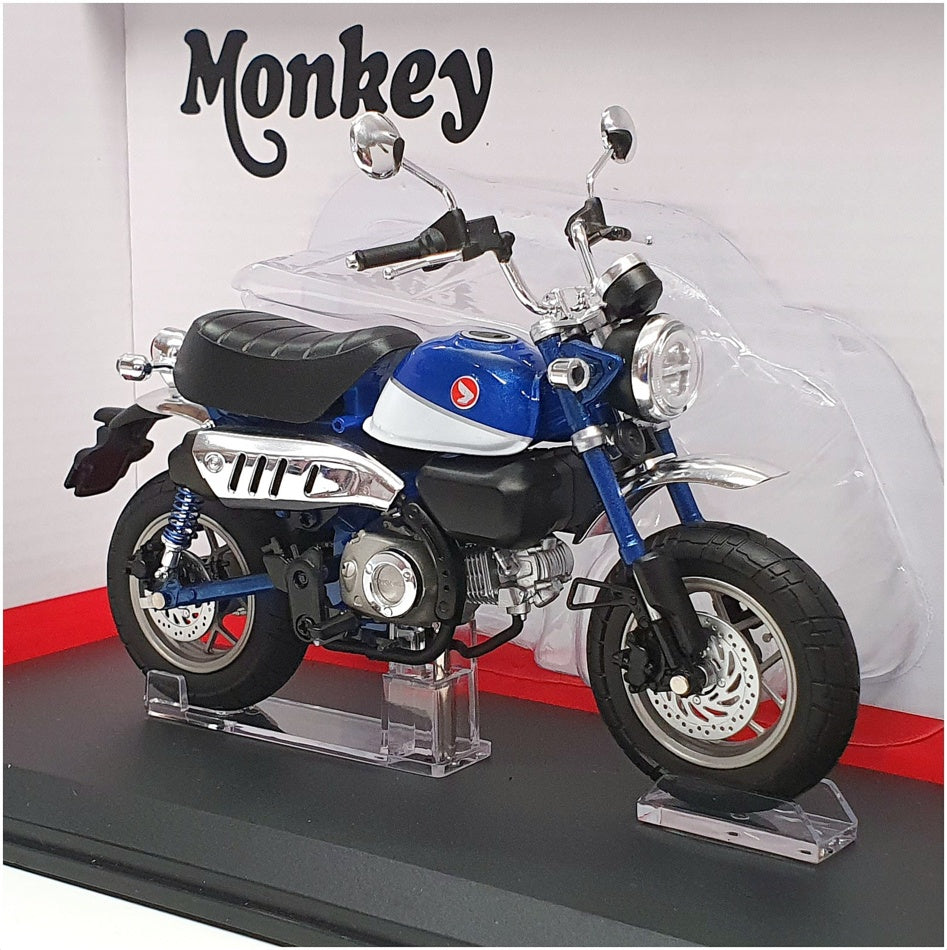 Aoshima 1/12 Scale 109571 - Honda Monkey 125 Motorbike - Blue/White