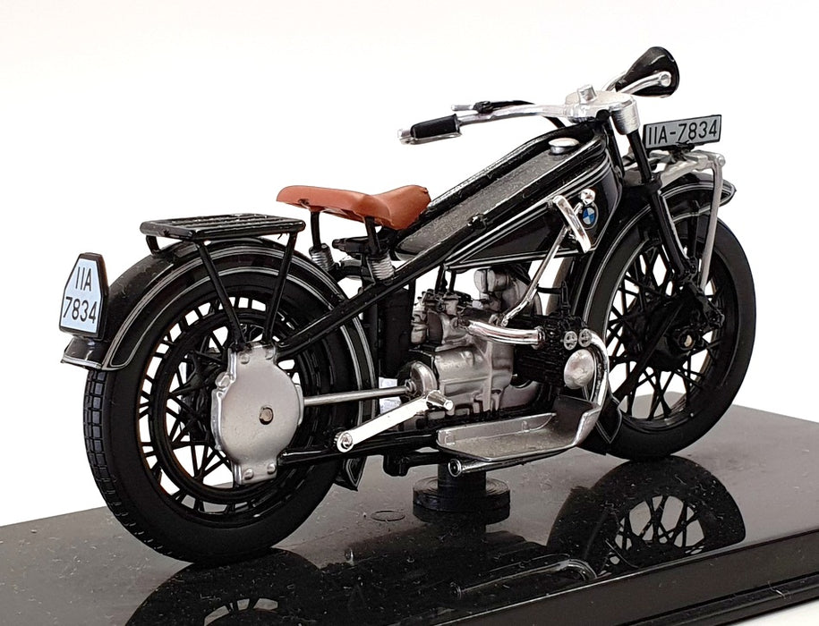 Atlas Editions 1/24 Scale 4 658 124 - 1923 BMW R32 Motorbike - Black