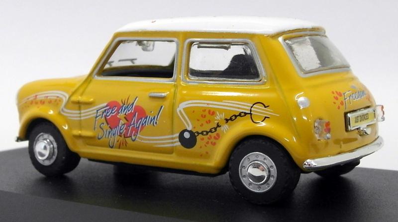 Oxford Diecast 1/43 Scale Model Car MIN022 - Mini Car - Just Divorced