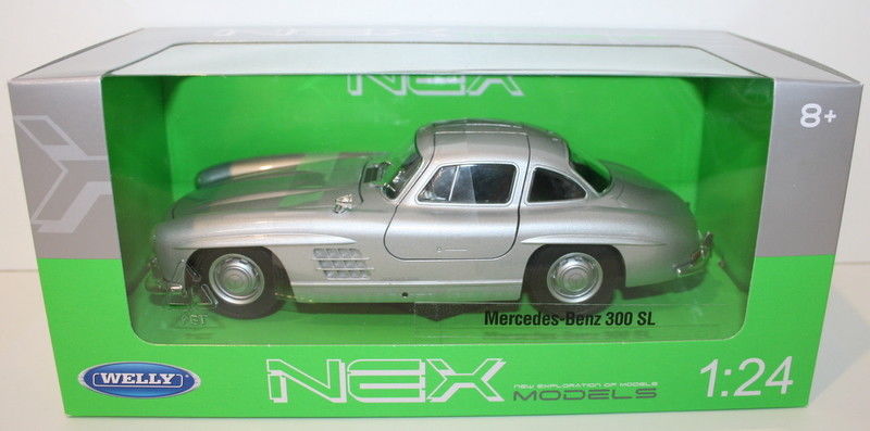 Welly NEX 1/24 Scale 24064W - Mercedes Benz 300SL - Silver