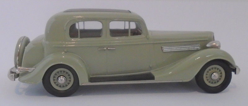 Brooklin Models 1/43 Scale BC020 - 1934 Buick Club Sedan Model 61 Green