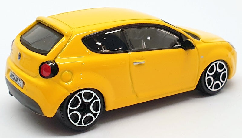 Burago 1/43 Scale #18 31400 - Alfa Romeo Mito Car And Generic Flatbed Truck