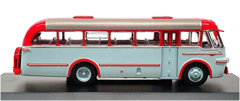 Atlas Editions 1/76 Scale 4642 129 - Volvo B616 Coach - Red/Lt Blue