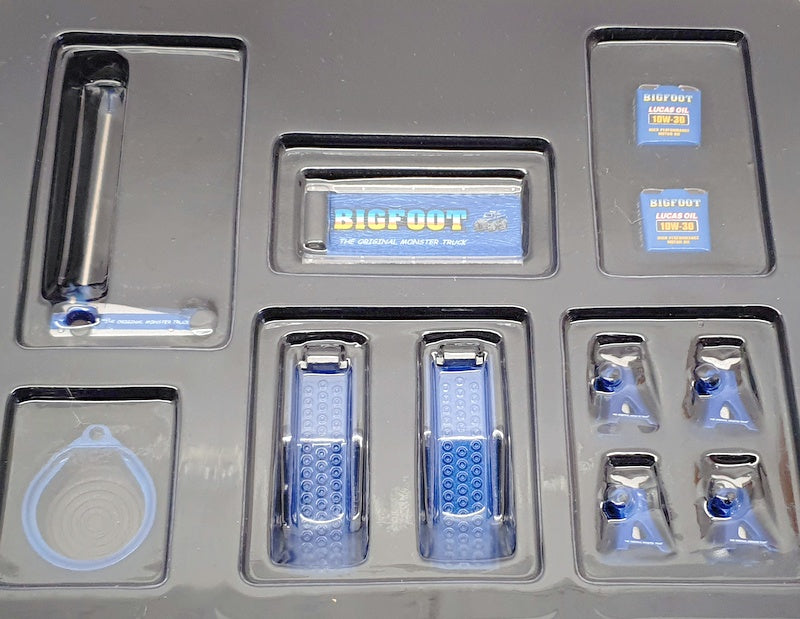 Greenlight 1/18 Scale GMP18944 - Bigfoot Shop Tool Set