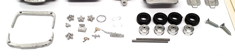 Western Models 1/43 Scale Unbuilt Kit WP103 - 1981 Jaguar XJS HE