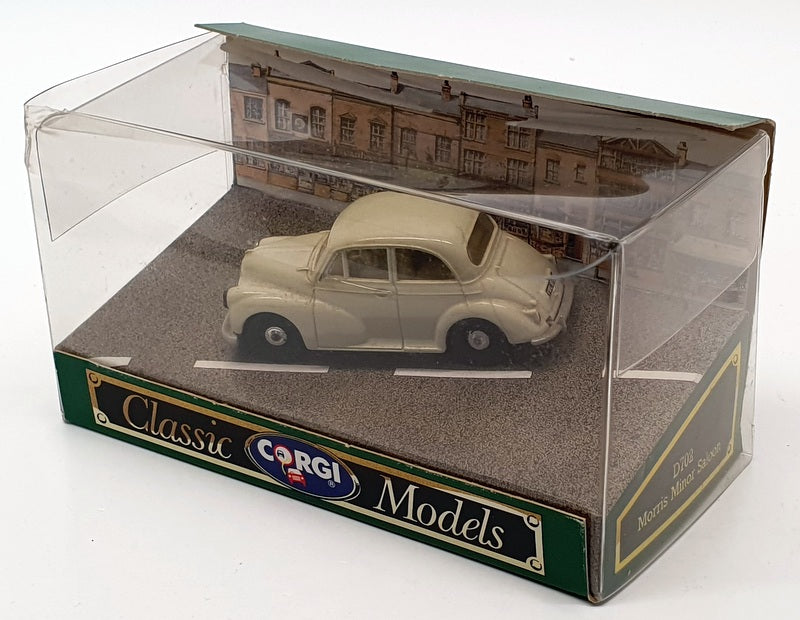 Corgi 1/43 Scale Model Car D702 - Morris Minor Saloon - Ivory
