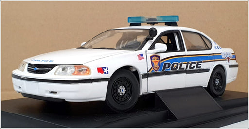 Motormax 1/24 Scale 26822G - Chevrolet Impala Police - Fortworth