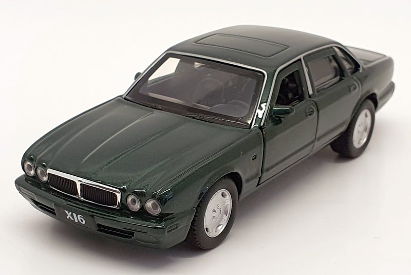 Tayumo 1/36 Scale Pull Back & Go 36100020 - Jaguar XJ6 - Emerald Green