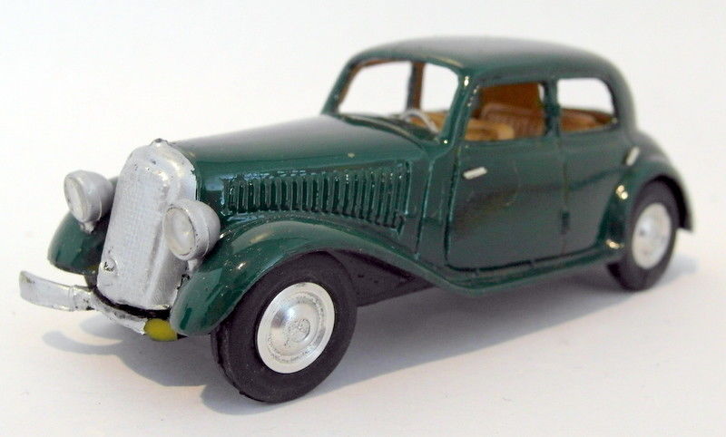 Unbranded 1/43 Scale Resin RL2 Mercedes Benz 155K Saloon Green