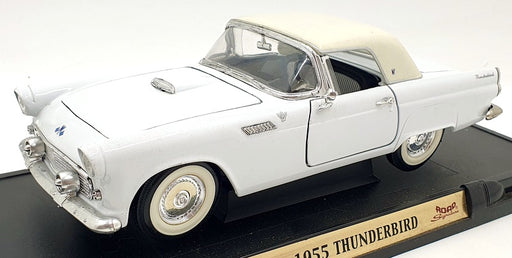 Road Signature 1/18 Scale 92068 - 1955 Ford Thunderbird Hard Top White