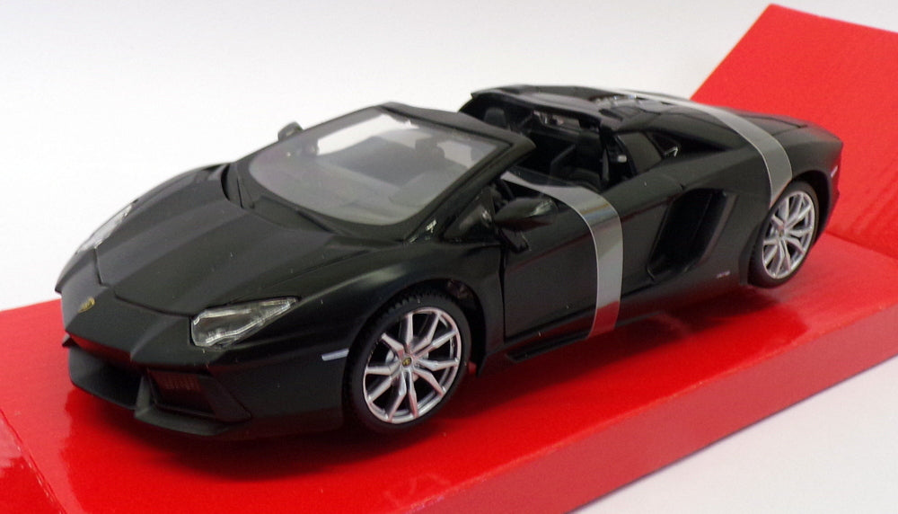 Maisto 1/24 Scale 31504 - Lamborghini Aventador LP 700-4 - Matte Black