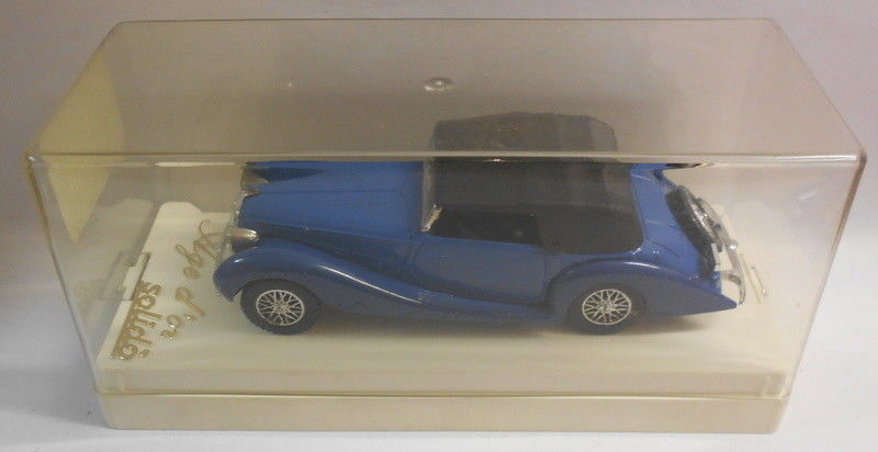 Solido 1/43 Scale Metal Model - SO186 DELAHAYE 135 M 4048 BLUE