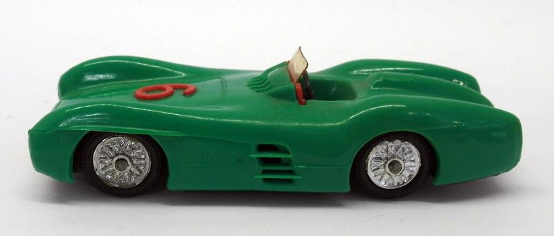 Norev 1/43 Scale Vintage Plastic - 13 Mercedes Benz Competition Green #6