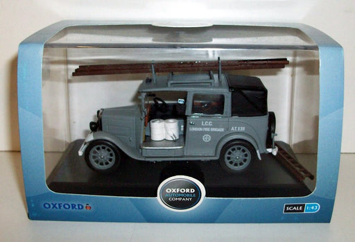 Oxford 1/43 Scale - AT003 AFS Low Loader Taxi