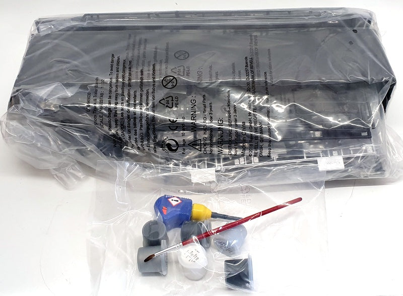 Revell 1/32 Scale Model Truck Kit 07644 - Tour Truck Kiss End of The Road