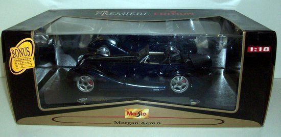 MAISTO 1/18 - 36637 MORGAN AERO 8 - DARK BLUE