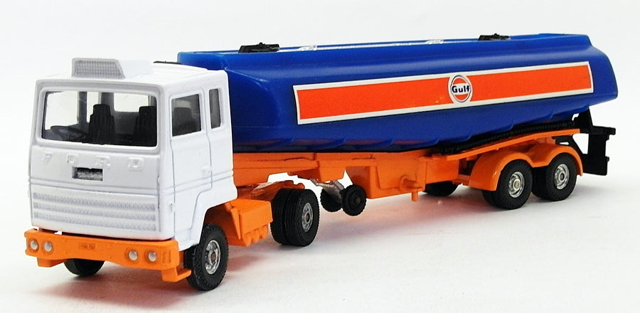 Corgi Appx 30cm Long Diecast 1160 - Gulf Petrol Tanker Ford Tilt Cab