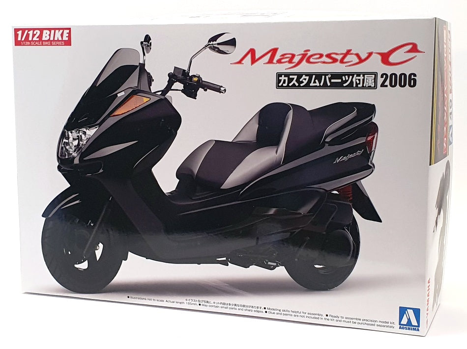 Aoshima 1/12 Scale Model Kit 54413 - Yamaha Majesty C Motorbike