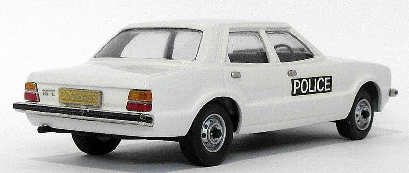 Brooklin Models 1/43 Scale IPV33 - 1976 Ford Cortina MKIV Saloon Essex Police