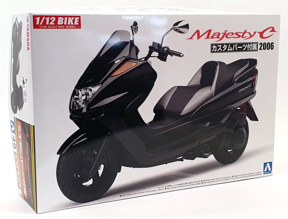 Aoshima 1/12 Scale Model Kit 54413 - Yamaha Majesty C Motorbike