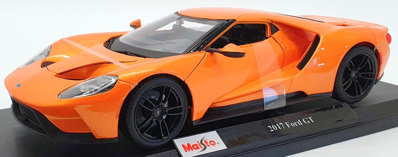 Maisto 1/18 Scale Model Car 46629M - 2017 Ford GT - Orange