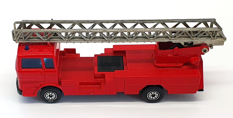Solido Appx 17cm Long Diecast 361 - Mecedes Benz Fire Engine - Red