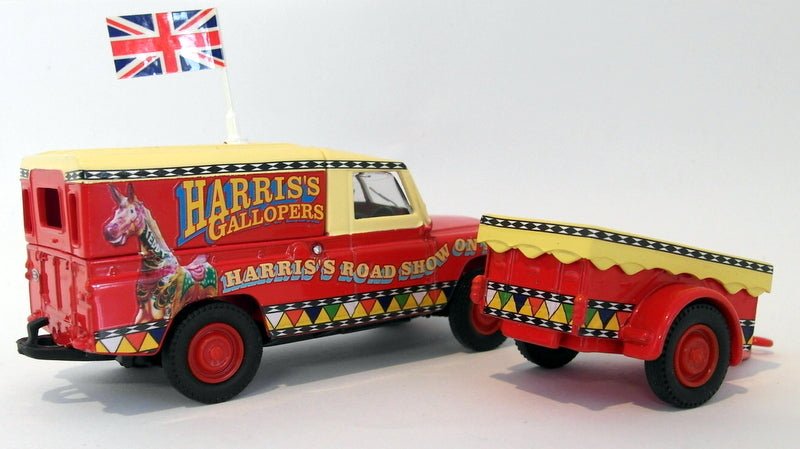 Corgi 1/43 Scale Diecast - CC07401 Land Rover & Trailer Fairground Attractions