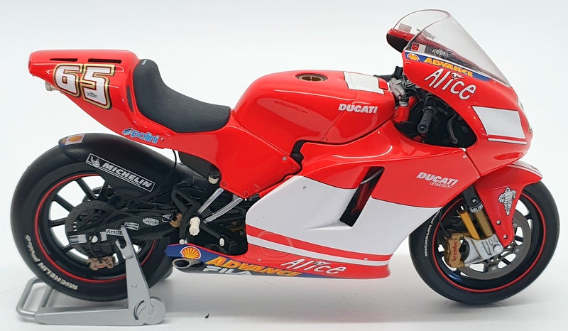 Minichamps 1/12 Scale 122 040065 - Ducati Desmosedici MotoGP 2004 - Capirossi