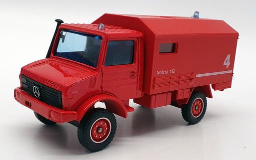 Solido 1/50 Scale Diecast 2133 - Mercedes Benz Unimog Ambulance