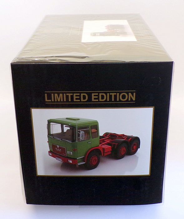Road Kings 1/18 Scale RK180052 - 1972 MAN 16304 F7 Tractor Truck Green/Red
