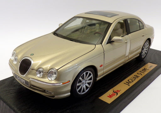 Maisto 1/18 Scale Model Car 31865 - 1999 Jaguar S-Type - Gold