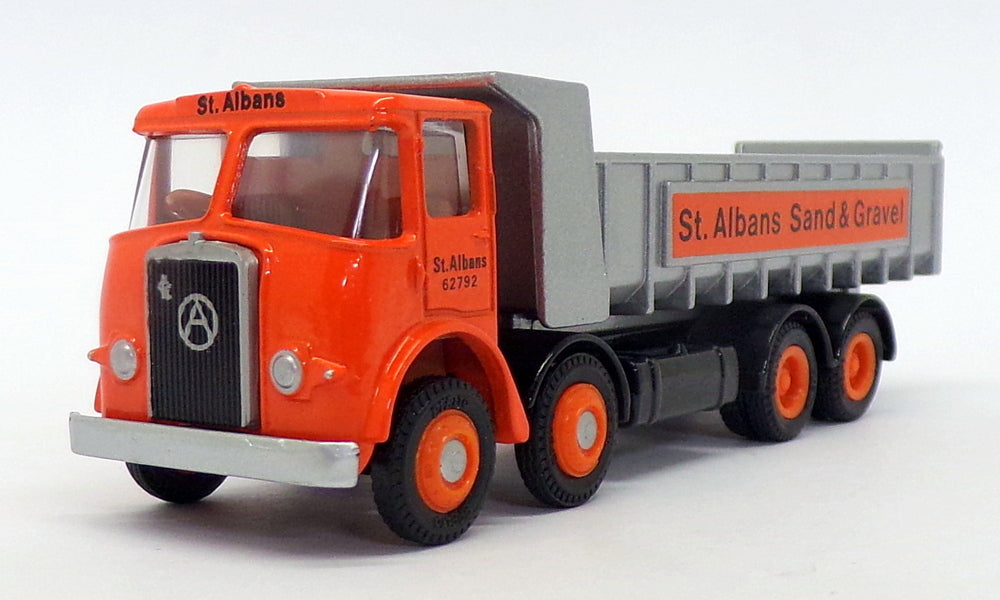 EFE 1/76 Scale 13301 - Atkinson 8 Wheel Tipper - St. Albans Sand & Gravel