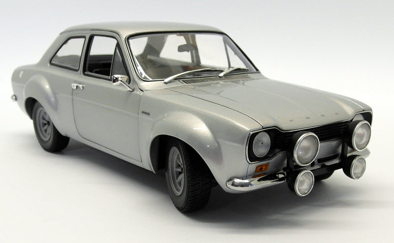 Minichamps 1/18 Scale - 180 688100 Ford Escort Mk1 RS 1600 AVO 1970 Silver