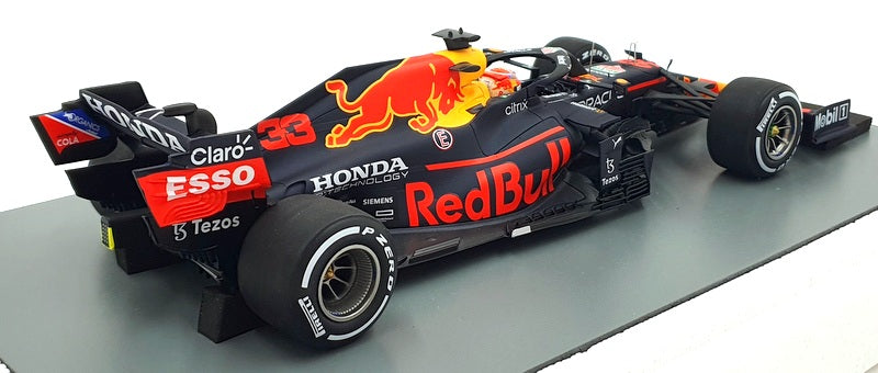 Spark 1/18 Scale 18S601 - F1 Red Bull Honda RB16B #33 Dutch GP 2021 Verstappen