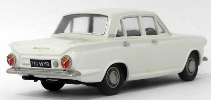 Pathfinder Minicar 43 1/43 Scale MIN5 - 1963 Ford Cortina Mk I 1 Of 300 White