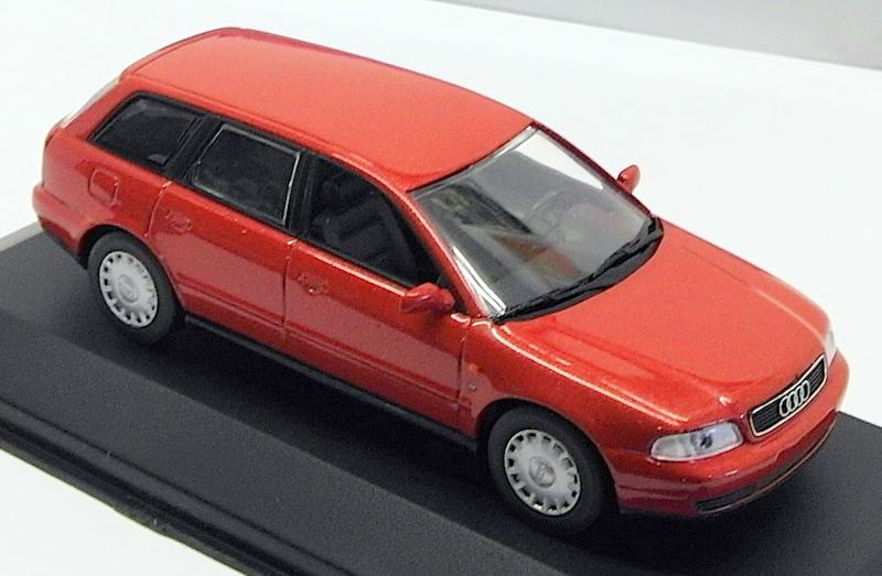 Minichamps 1/43 Scale Model Car 430 015012 - 1995 Audi A4 Avant - Metallic Red