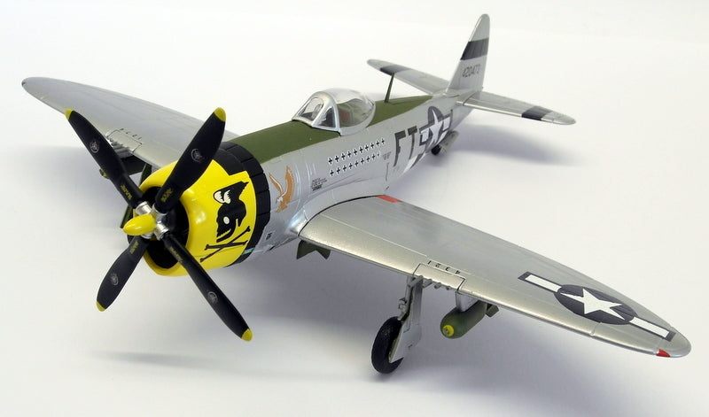 Armour 1/48 Scale - 98147 P-47D Thunderbolt WW2 Aces Eagleston 353F