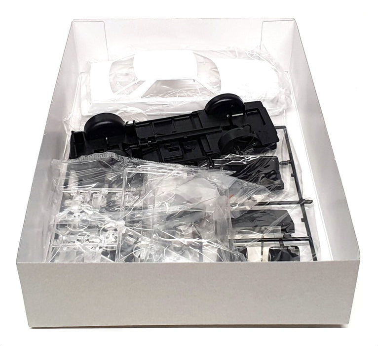 Aoshima 1/24 Scale Model Kit 062708 - 1982 Toyota Corona RT141