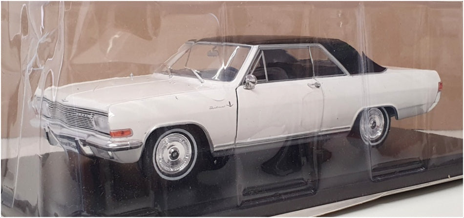 Hachette 1/24 Scale G1648005 - 1965 Opel Diplomat V8 Coupe - White/Black