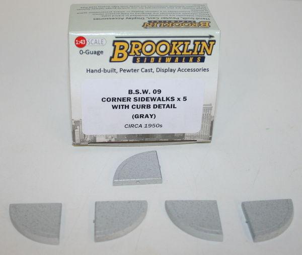 Brooklin Sidewalks 1/43 Scale O Gauge BSW09 - Corner Sidewalks x5 w/ curb detail