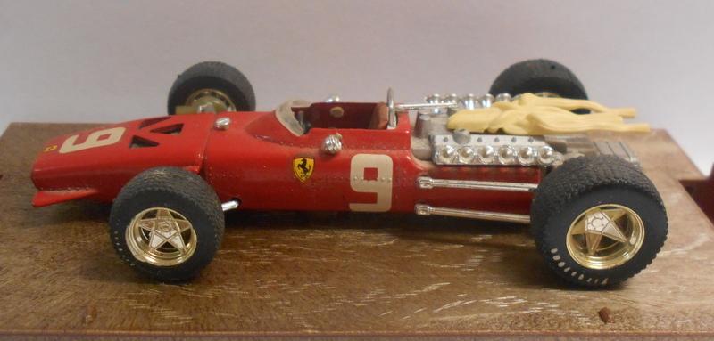 Brumm 1/43 Scale Metal Model - R172 FERRARI 312 F1 HP400 1968