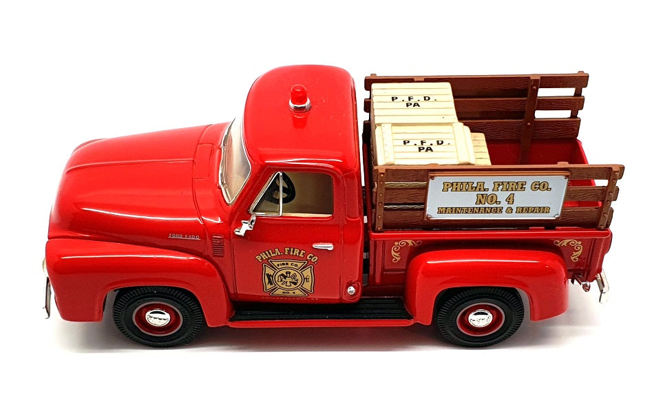 First Gear 1/34 Scale 18-1585 - 1953 Ford F100 Pick Up - Phili Fire Co. #4