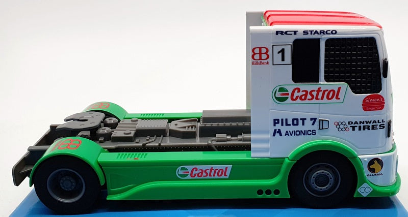 Scalextric 1/32 Scale C4156 - Team Racing Truck - White/Green